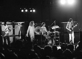 Click to view larger version. 16 Aug. 1971, Southern Illinois University, Edwardsville, Ill., with Gibson Thunderbird IV bass (“Non-Reverse”-style). Courtesy Bob Elliott.