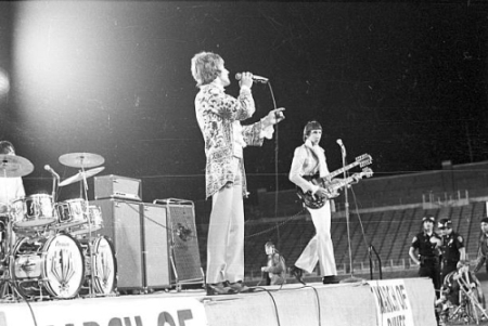 Flint, Michigan, 23 August 1967, with Gibson SG EDS-1275 double-neck and Sunn 100S amps.