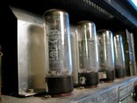 CP103 #1095 – original Mullard valves